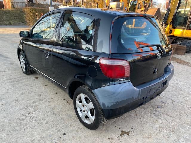 Toyota Yaris - Personenbil: bilde 4 Toyota Yaris - Personenbil: bilde 4