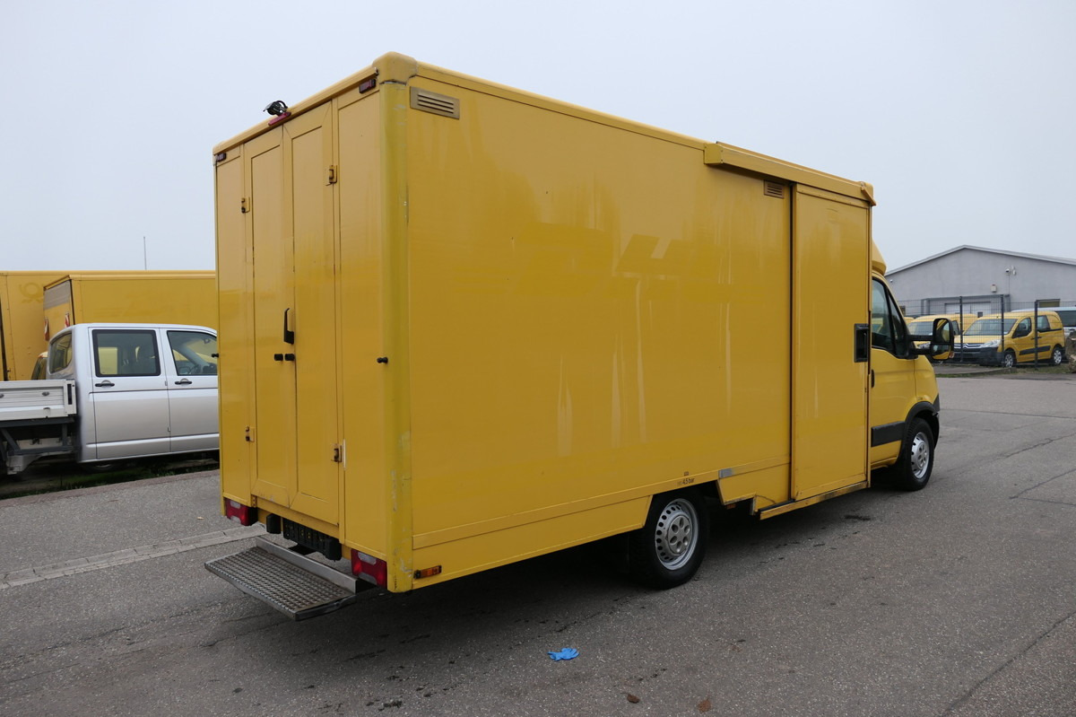 IVECO Daily 35 S11 C30C AUTOMATIK KAMERA Regale LUFT D - Varebil med skap: bilde 3 IVECO Daily 35 S11 C30C AUTOMATIK KAMERA Regale LUFT D - Varebil med skap: bilde 3