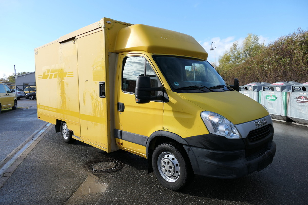 IVECO Daily 35 S11 C30C AUTOMATIK KAMERA Regale LUFT D - Varebil med skap: bilde 2 IVECO Daily 35 S11 C30C AUTOMATIK KAMERA Regale LUFT D - Varebil med skap: bilde 2