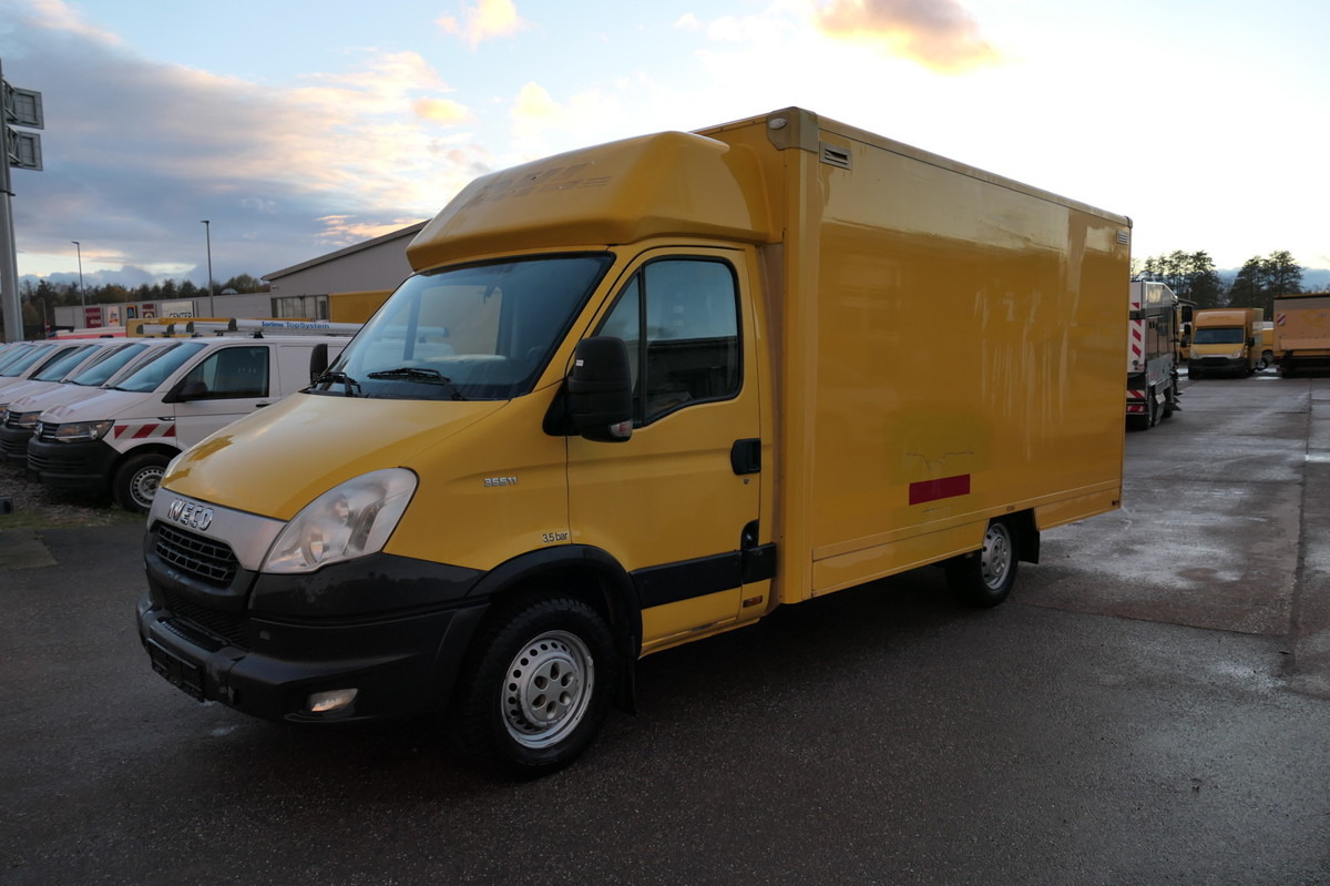 IVECO Daily 35 S11 C30C AUTOMATIK KAMERA Regale LUFT D - Varebil med skap: bilde 2 IVECO Daily 35 S11 C30C AUTOMATIK KAMERA Regale LUFT D - Varebil med skap: bilde 2