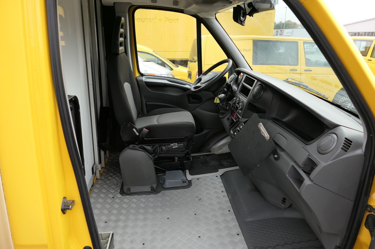 IVECO Daily 35 S11 C30C AUTOMATIK KAMERA Regale LUFT D - Varebil med skap: bilde 5 IVECO Daily 35 S11 C30C AUTOMATIK KAMERA Regale LUFT D - Varebil med skap: bilde 5