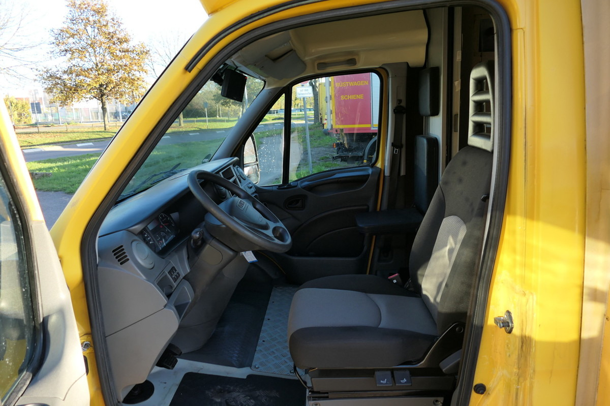Varebil med skap IVECO Daily 35 S11 C30C AUTOMATIK KAMERA Regale LUFT D: bilde 9 Varebil med skap IVECO Daily 35 S11 C30C AUTOMATIK KAMERA Regale LUFT D: bilde 9