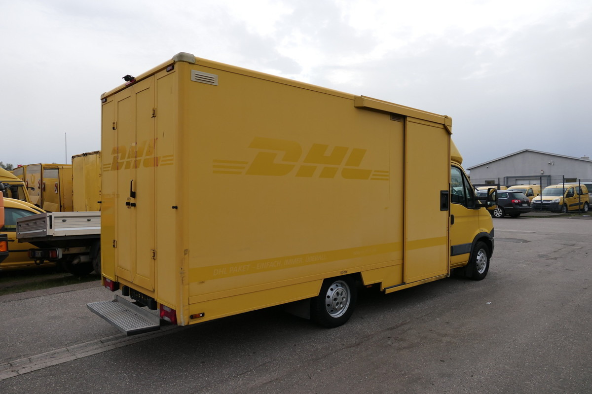 IVECO Daily 35 S11 C30C AUTOMATIK KAMERA Regale LUFT D - Varebil med skap: bilde 3 IVECO Daily 35 S11 C30C AUTOMATIK KAMERA Regale LUFT D - Varebil med skap: bilde 3