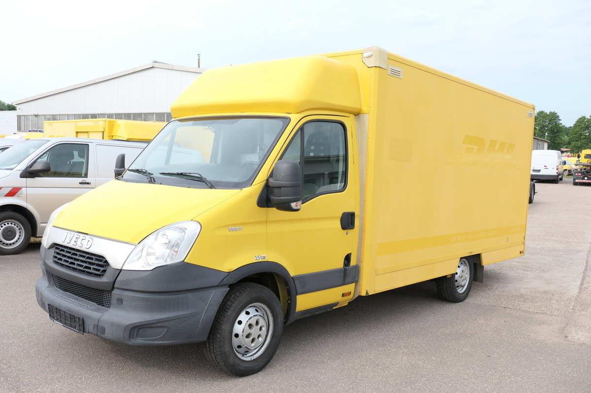 IVECO Daily 35 S11 C30C AUTOMATIK KAMERA Regale LUFT D - Varebil med skap: bilde 1 IVECO Daily 35 S11 C30C AUTOMATIK KAMERA Regale LUFT D - Varebil med skap: bilde 1