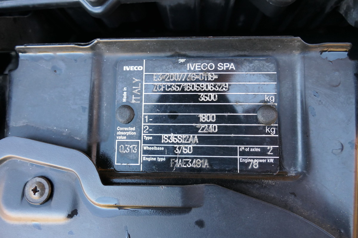 Varebil med skap IVECO Daily 35 S11 C30C AUTOMATIK KAMERA Regale LUFT D: bilde 13 Varebil med skap IVECO Daily 35 S11 C30C AUTOMATIK KAMERA Regale LUFT D: bilde 13