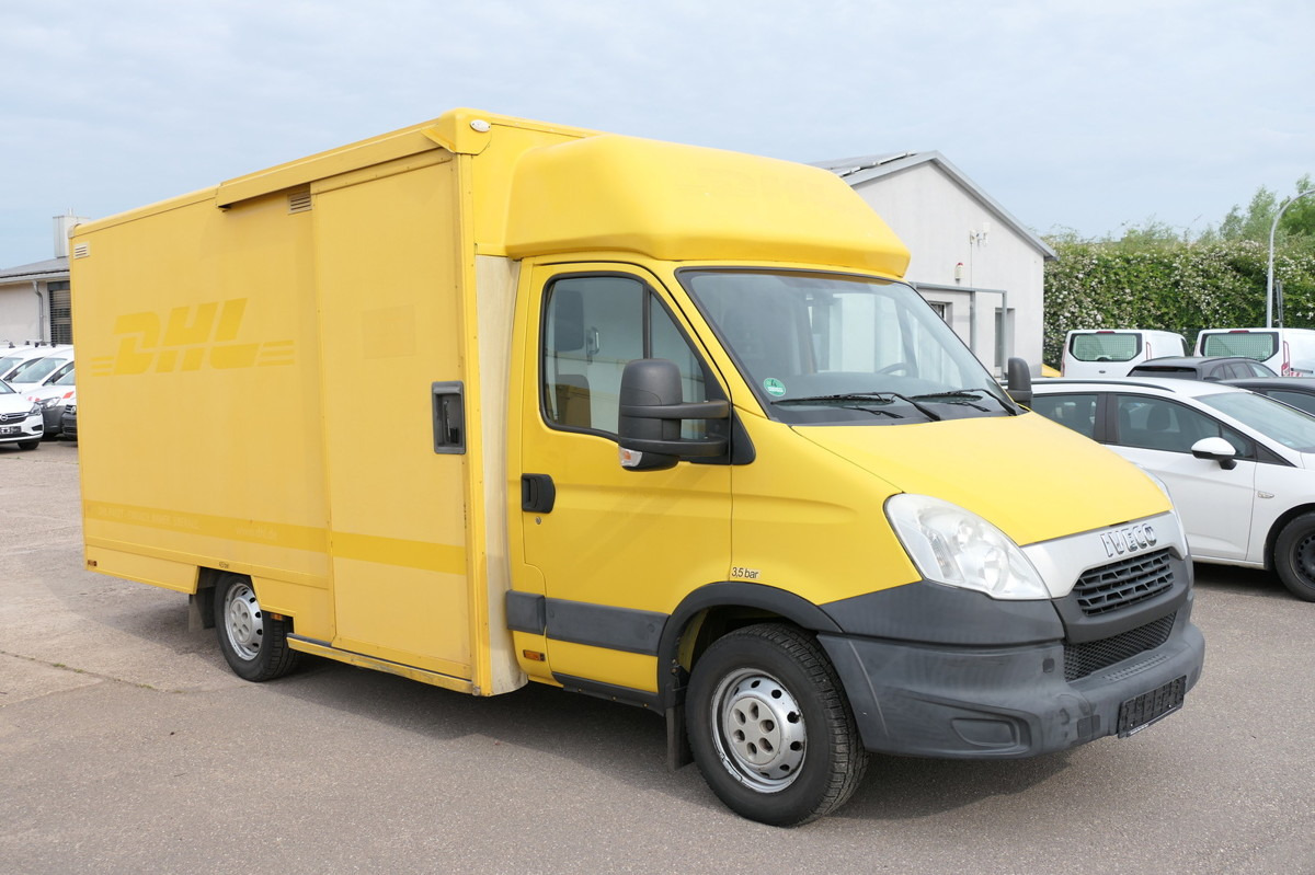 IVECO Daily 35 S11 C30C AUTOMATIK KAMERA Regale LUFT D - Varebil med skap: bilde 2 IVECO Daily 35 S11 C30C AUTOMATIK KAMERA Regale LUFT D - Varebil med skap: bilde 2