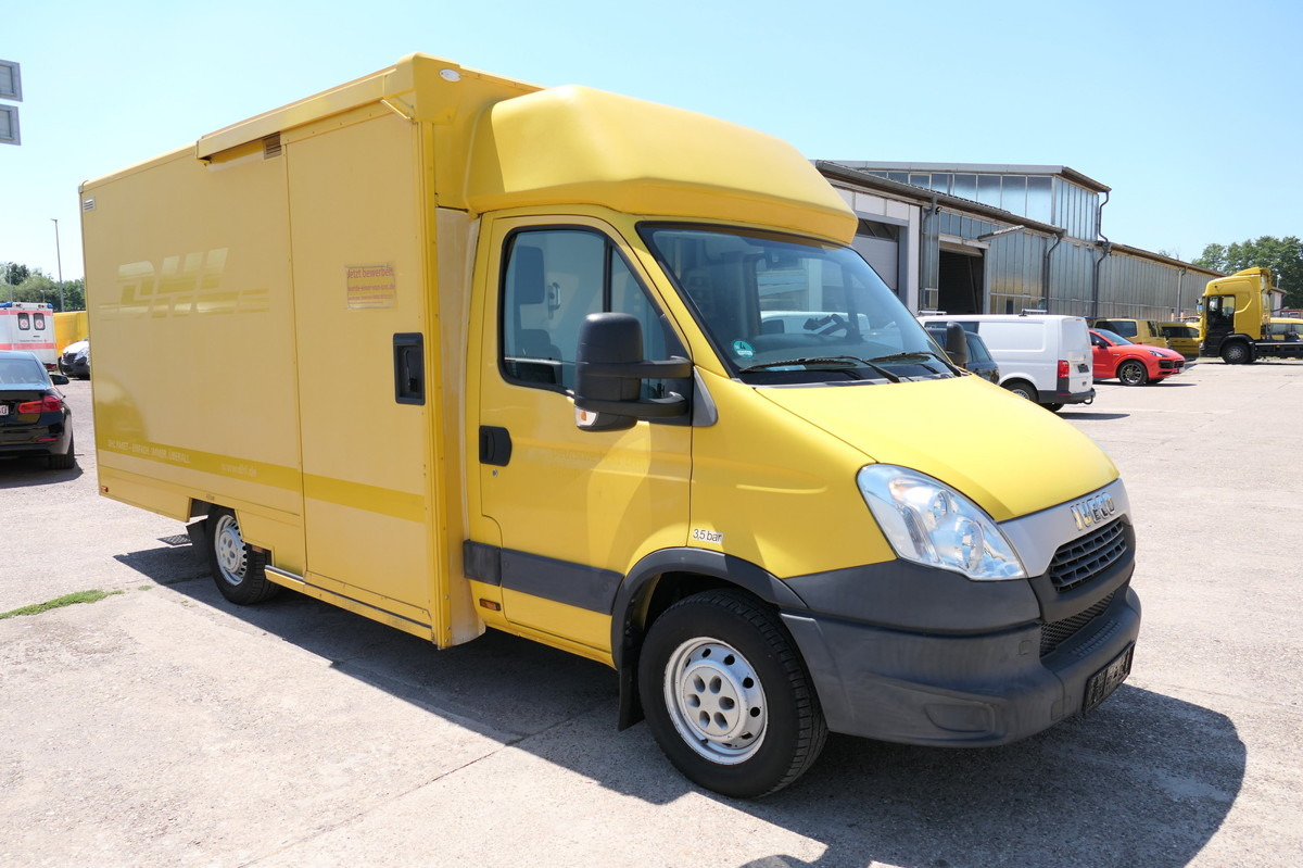IVECO Daily 35 S11 C30C AUTOMATIK KAMERA Regale LUFT D - Varebil med skap: bilde 2 IVECO Daily 35 S11 C30C AUTOMATIK KAMERA Regale LUFT D - Varebil med skap: bilde 2