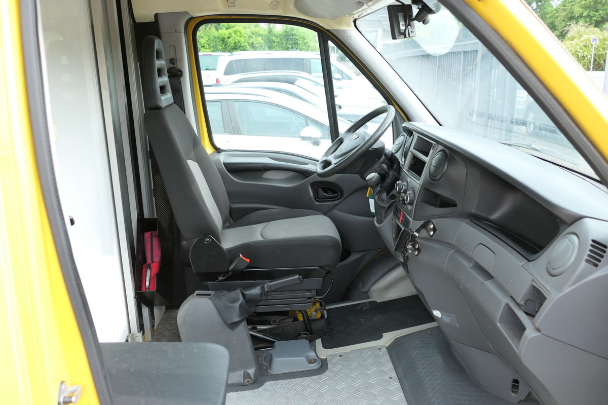 IVECO Daily 35 S11 C30C AUTOMATIK KAMERA Regale LUFT D - Varebil med skap: bilde 5 IVECO Daily 35 S11 C30C AUTOMATIK KAMERA Regale LUFT D - Varebil med skap: bilde 5