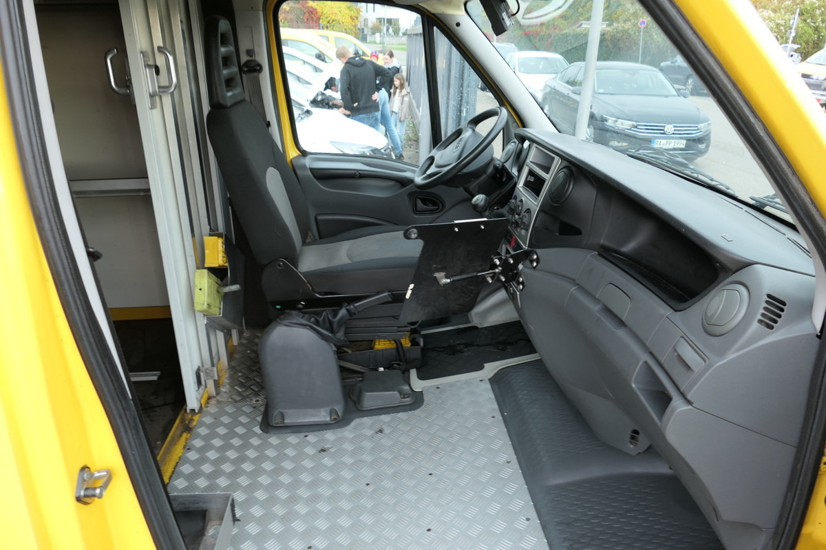 IVECO Daily 35 S11 C30C AUTOMATIK KAMERA Regale LUFT - Varebil med skap: bilde 5 IVECO Daily 35 S11 C30C AUTOMATIK KAMERA Regale LUFT - Varebil med skap: bilde 5