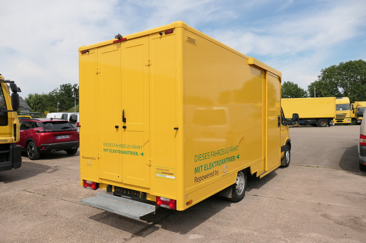 IVECO Daily 35 S11 C30C ELEKTRO COC Umbau 08/2021 Firm - Varebil med skap, Elektrisk varebil: bilde 4 IVECO Daily 35 S11 C30C ELEKTRO COC Umbau 08/2021 Firm - Varebil med skap, Elektrisk varebil: bilde 4