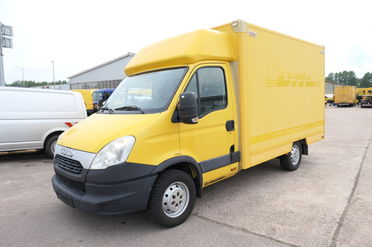 IVECO Daily 35 S11 C30C Kurz AUTOMATIK KAMERA Regale L - Varebil med skap: bilde 1 IVECO Daily 35 S11 C30C Kurz AUTOMATIK KAMERA Regale L - Varebil med skap: bilde 1