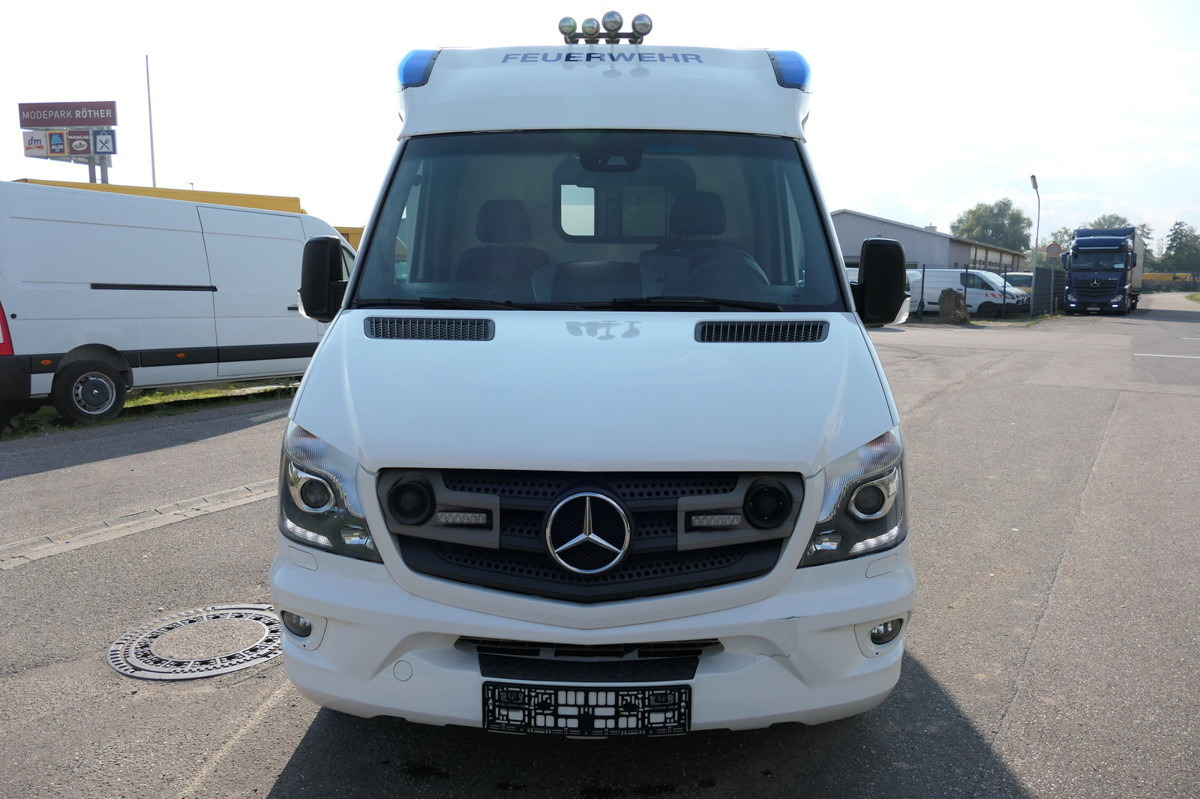 MERCEDES-BENZ 319 Sprinter 6-Zylinder Rettungswagen Strobel - Ambulanse: bilde 2 MERCEDES-BENZ 319 Sprinter 6-Zylinder Rettungswagen Strobel - Ambulanse: bilde 2