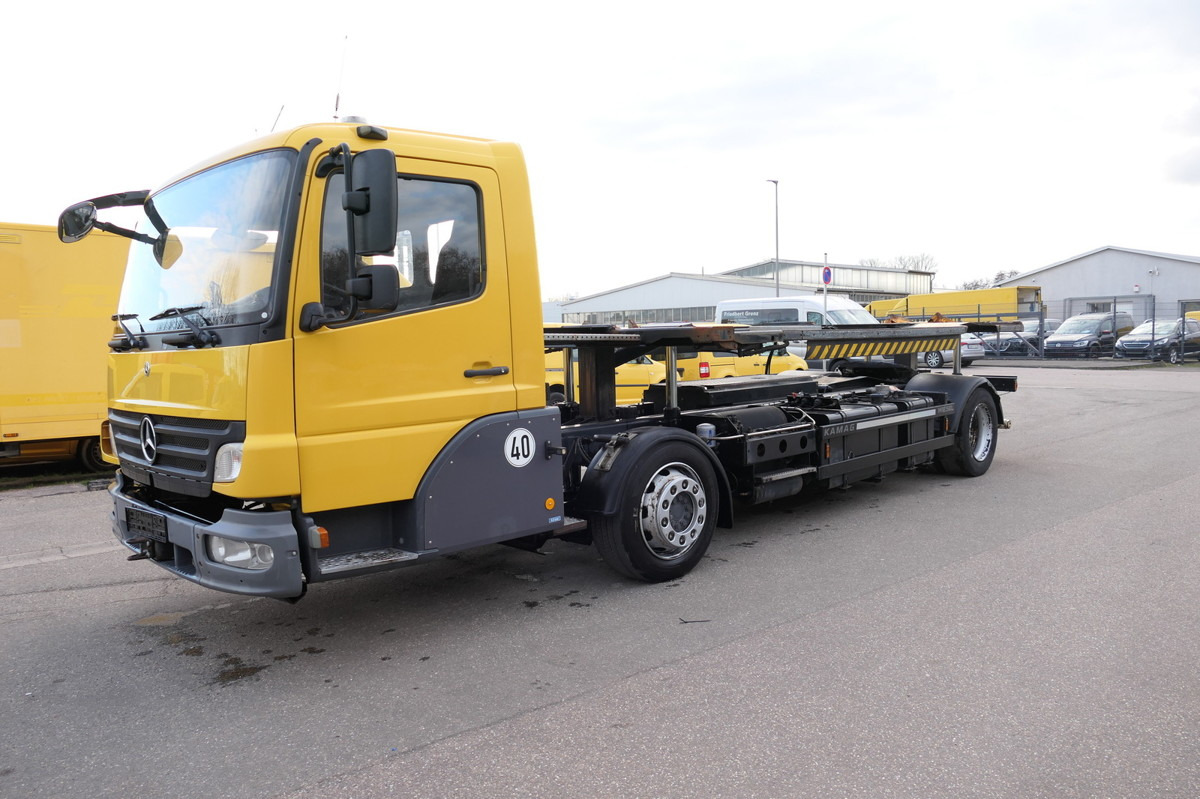 MERCEDES-BENZ KAMAG WBH 25 Wiesel Terberg Umsetzfahrz. Sattelk - Container-transport/ Vekselflak lastebil: bilde 2 MERCEDES-BENZ KAMAG WBH 25 Wiesel Terberg Umsetzfahrz. Sattelk - Container-transport/ Vekselflak lastebil: bilde 2