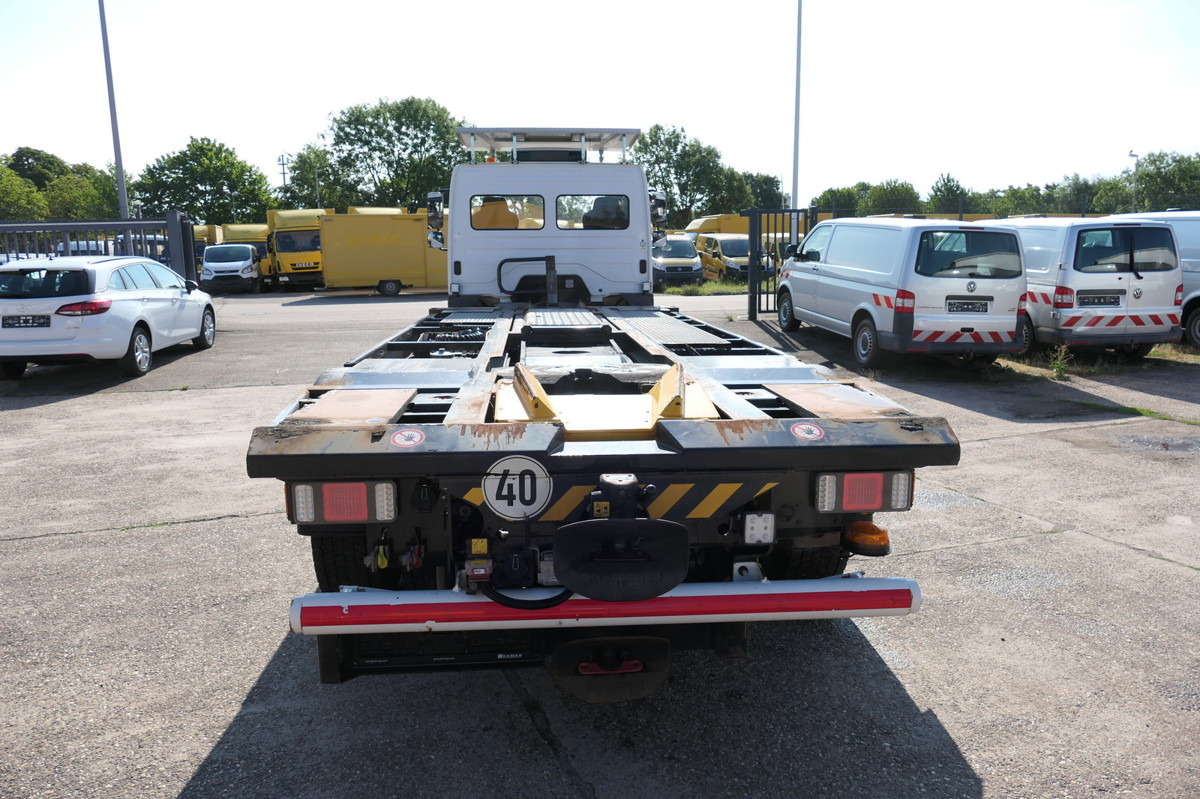 MERCEDES-BENZ Kamag Wiesel WBH 25 Wiesel Umsetzfahrzeug - Container-transport/ Vekselflak lastebil: bilde 5 MERCEDES-BENZ Kamag Wiesel WBH 25 Wiesel Umsetzfahrzeug - Container-transport/ Vekselflak lastebil: bilde 5