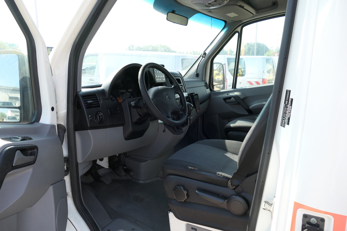 MERCEDES-BENZ Sprinter 316 CDI KLIMA Krankenwagen - Ambulanse: bilde 5 MERCEDES-BENZ Sprinter 316 CDI KLIMA Krankenwagen - Ambulanse: bilde 5