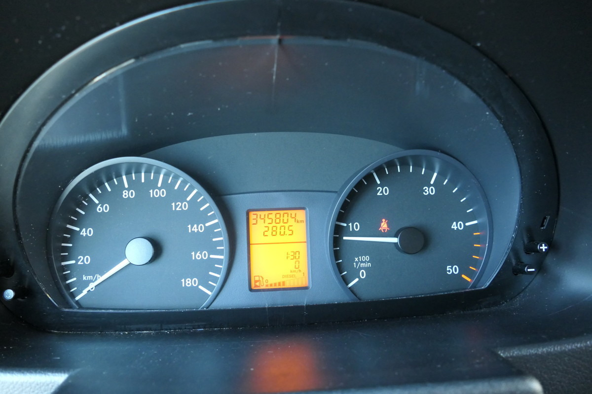 Ambulanse MERCEDES-BENZ Sprinter 316 CDI Klima Rettungswagen: bilde 18 Ambulanse MERCEDES-BENZ Sprinter 316 CDI Klima Rettungswagen: bilde 18