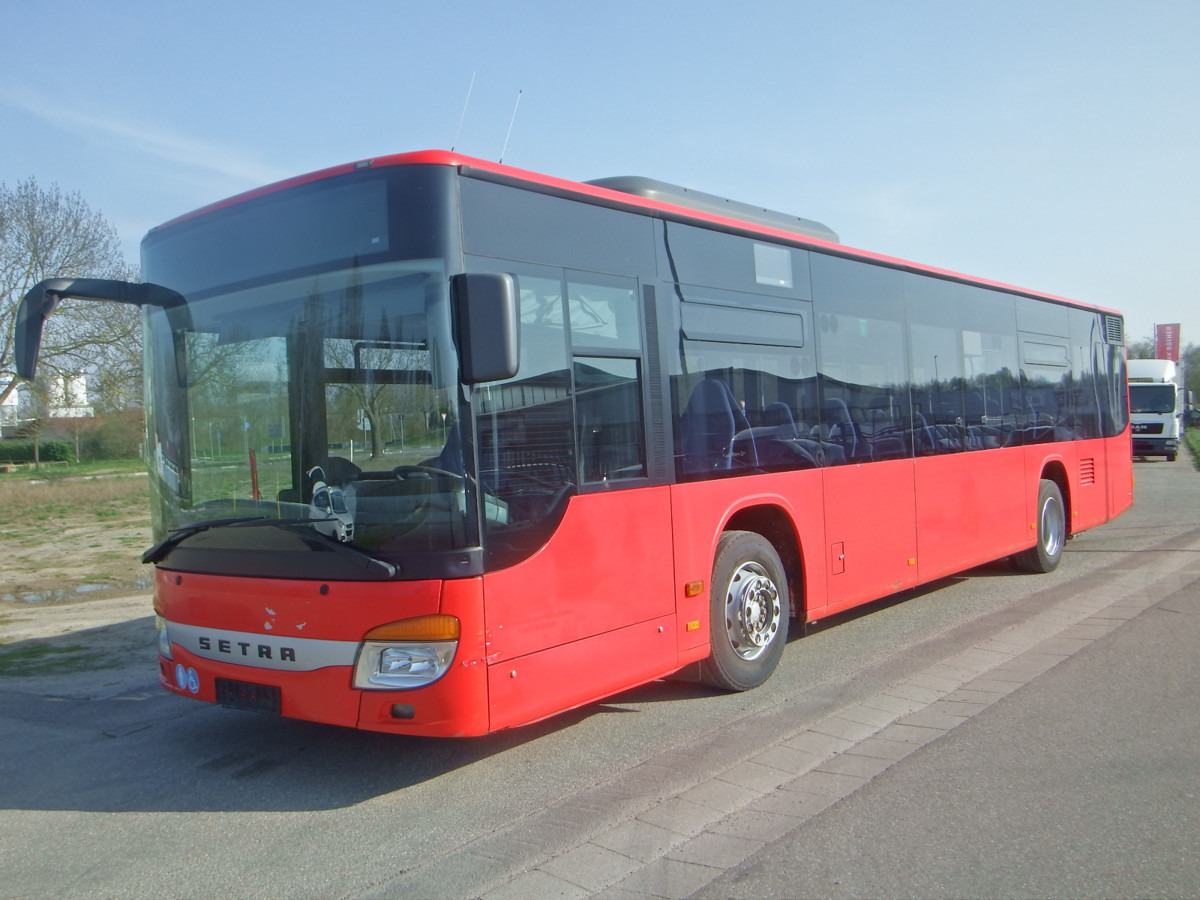 SETRA S415 NF - EEV1 EURO 5 STANDHEIZUNG - Bybuss: bilde 2 SETRA S415 NF - EEV1 EURO 5 STANDHEIZUNG - Bybuss: bilde 2