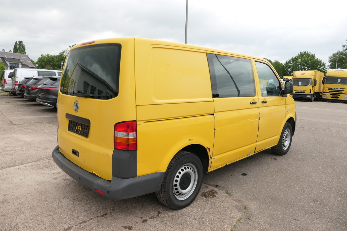 VW T5 Transporter 1.9 TDI 2-Sitzer PARKTRONIK 2xSCH - Små varebil: bilde 4 VW T5 Transporter 1.9 TDI 2-Sitzer PARKTRONIK 2xSCH - Små varebil: bilde 4