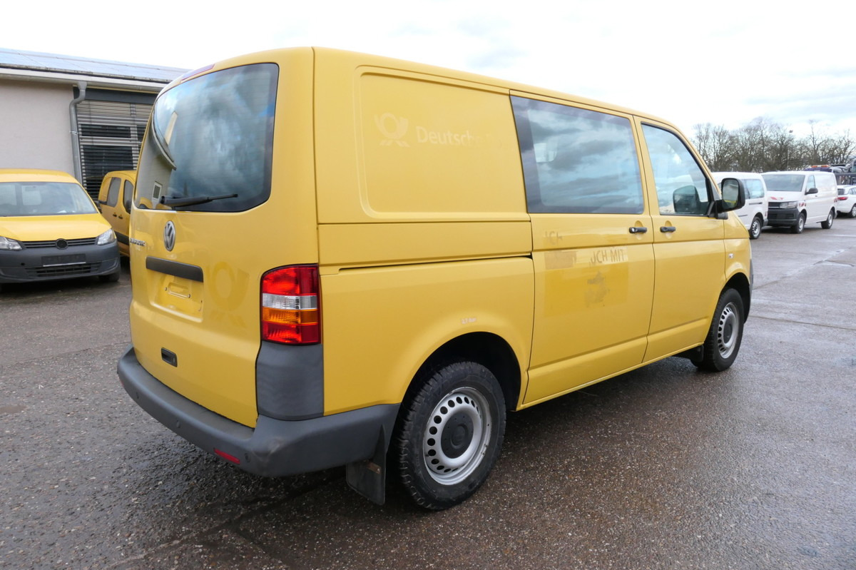 VW T5 Transporter 1.9 TDI PARKTRONIK 2xSCHIEBETÜR - Små varebil: bilde 4 VW T5 Transporter 1.9 TDI PARKTRONIK 2xSCHIEBETÜR - Små varebil: bilde 4