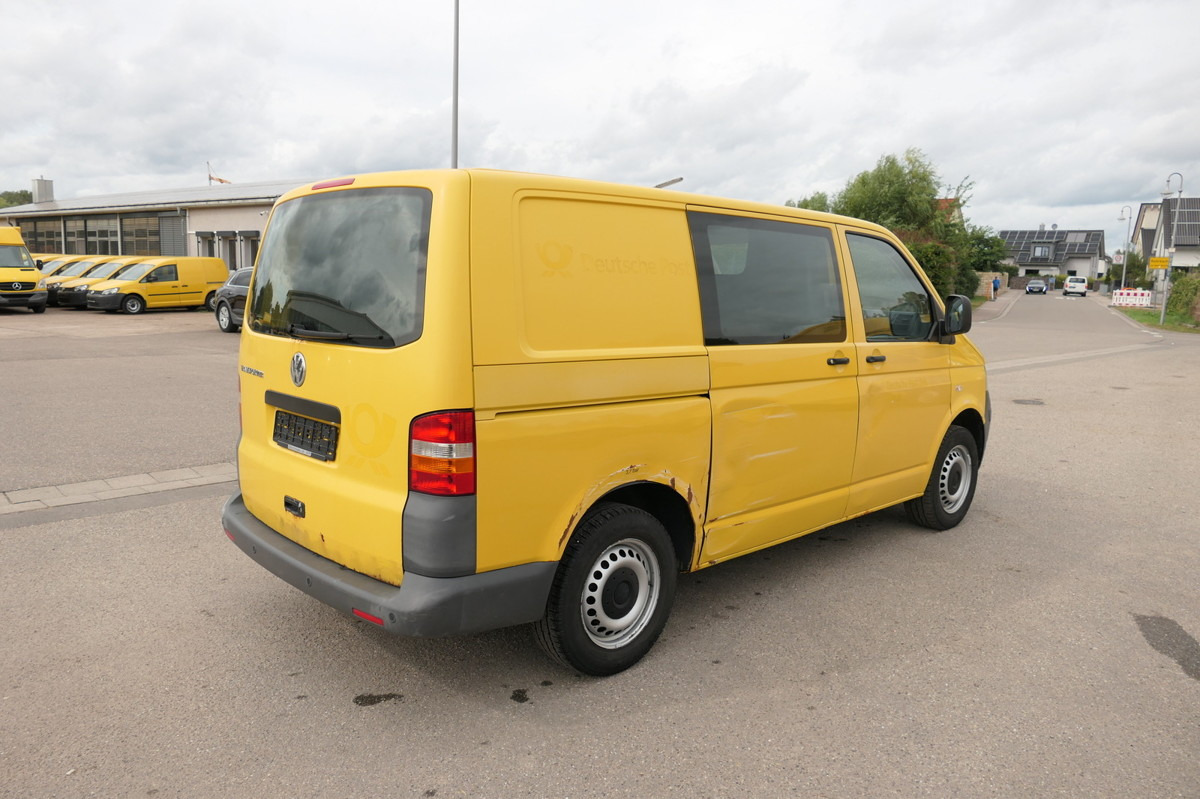VW T5 Transporter 1.9 TDI PARKTRONIK 2xSCHIEBETÜR - Små varebil: bilde 5 VW T5 Transporter 1.9 TDI PARKTRONIK 2xSCHIEBETÜR - Små varebil: bilde 5