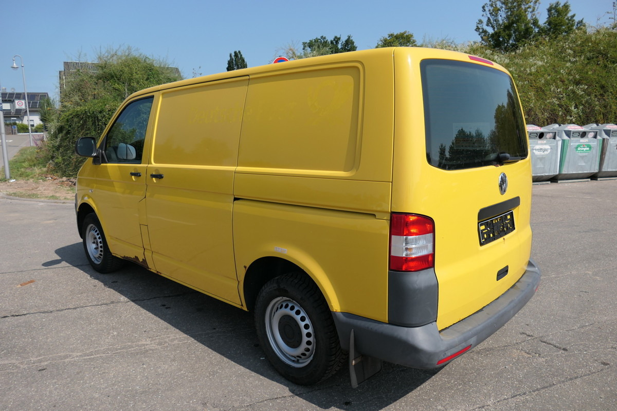 VW T5 Transporter 2.0 TDI 2xSCHIEBETÜR PARKTRONIK E - Små varebil: bilde 4 VW T5 Transporter 2.0 TDI 2xSCHIEBETÜR PARKTRONIK E - Små varebil: bilde 4