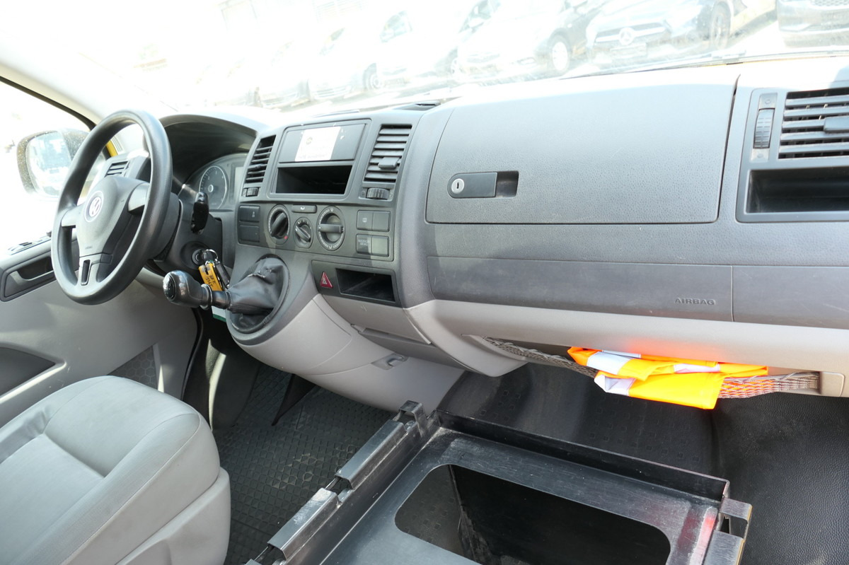 VW T5 Transporter 2.0 TDI COC - Små varebil: bilde 5 VW T5 Transporter 2.0 TDI COC - Små varebil: bilde 5