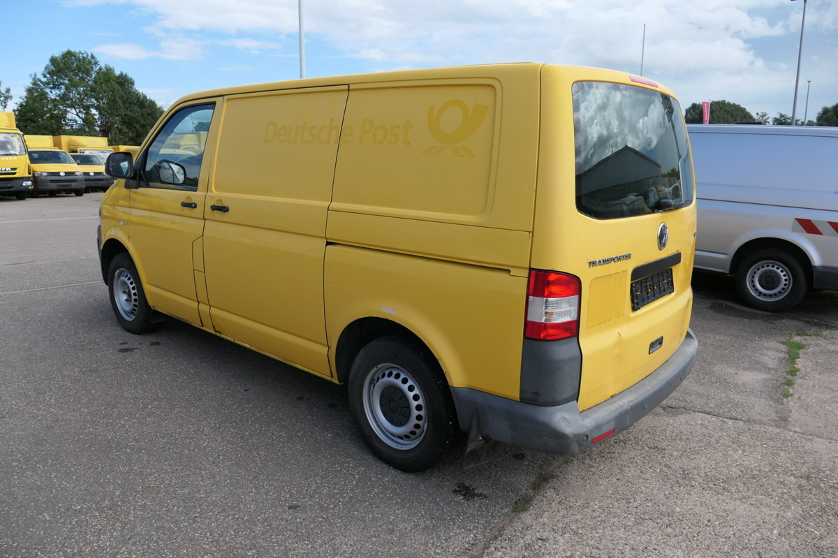 VW T5 Transporter 2.0 TDI EURO-5 2xSCHIEBETÜR PARKT - Små varebil: bilde 4 VW T5 Transporter 2.0 TDI EURO-5 2xSCHIEBETÜR PARKT - Små varebil: bilde 4