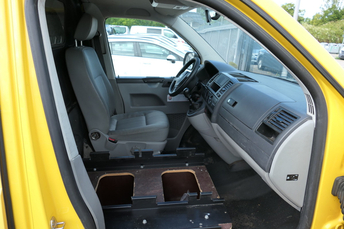 VW T5 Transporter 2.0 TDI EURO-5 2xSCHIEBETÜR PARKT - Små varebil: bilde 5 VW T5 Transporter 2.0 TDI EURO-5 2xSCHIEBETÜR PARKT - Små varebil: bilde 5