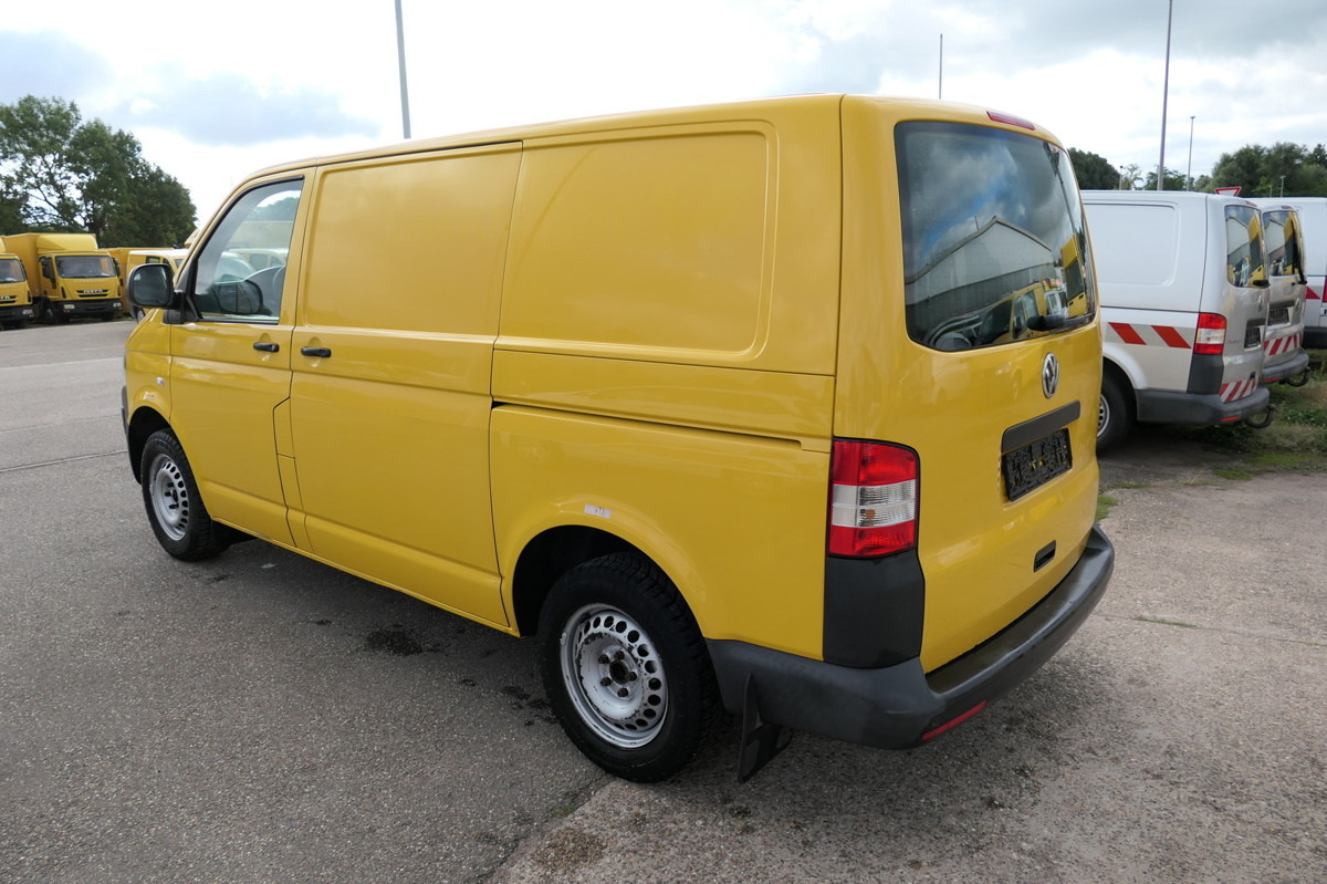 VW T5 Transporter 2.0 TDI EURO-5 CoC 2xSCHIEBETÜR P - Små varebil: bilde 4 VW T5 Transporter 2.0 TDI EURO-5 CoC 2xSCHIEBETÜR P - Små varebil: bilde 4