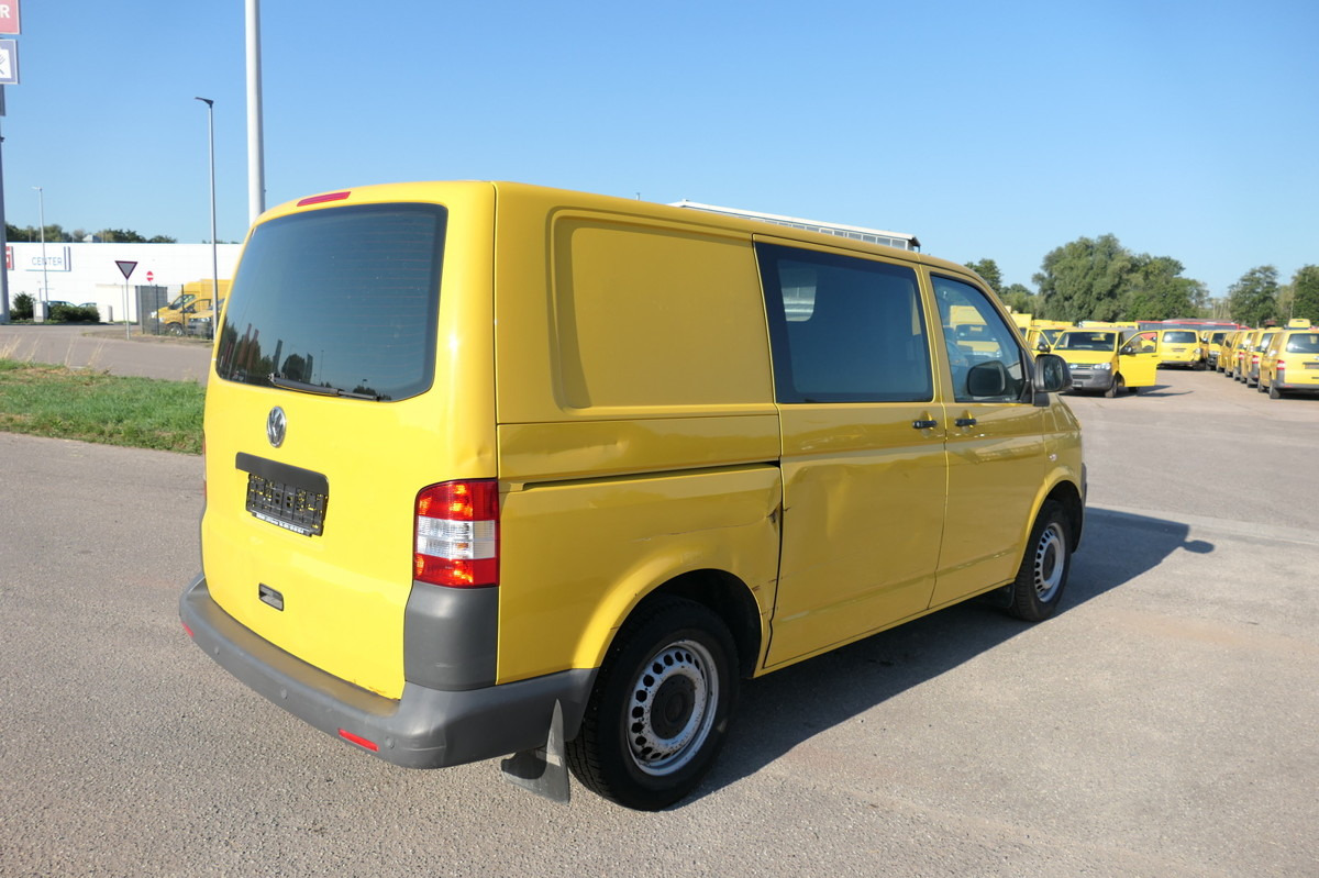 VW T5 Transporter 2.0 TDI PARKTRONIK 2xSCHIEBETÜR C - Små varebil: bilde 4 VW T5 Transporter 2.0 TDI PARKTRONIK 2xSCHIEBETÜR C - Små varebil: bilde 4