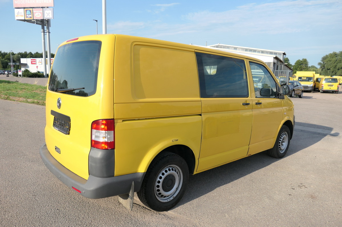 VW T5 Transporter 2.0 TDI PARKTRONIK 2xSCHIEBETÜR - Små varebil: bilde 4 VW T5 Transporter 2.0 TDI PARKTRONIK 2xSCHIEBETÜR - Små varebil: bilde 4