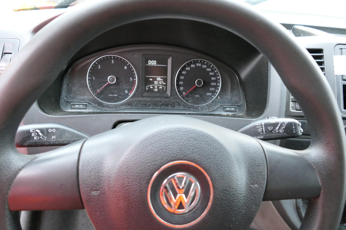 Små varebil VW T5 Transporter 2.0 TDI PARKTRONIK EURO-5 2xSCHIE: bilde 9