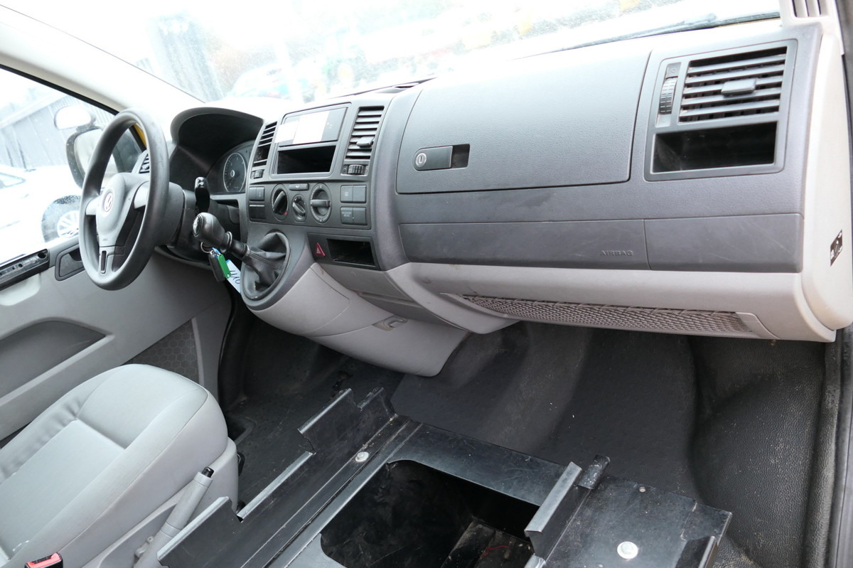 Små varebil VW T5 Transporter 2.0 TDI PARKTRONIK EURO-5 2xSCHIE: bilde 6