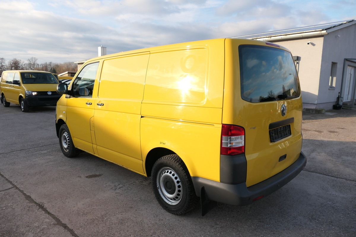 VW T5 Transporter 2.0 TDI PARKTRONIK EURO-5 2xSCHIE - Små varebil: bilde 4 VW T5 Transporter 2.0 TDI PARKTRONIK EURO-5 2xSCHIE - Små varebil: bilde 4