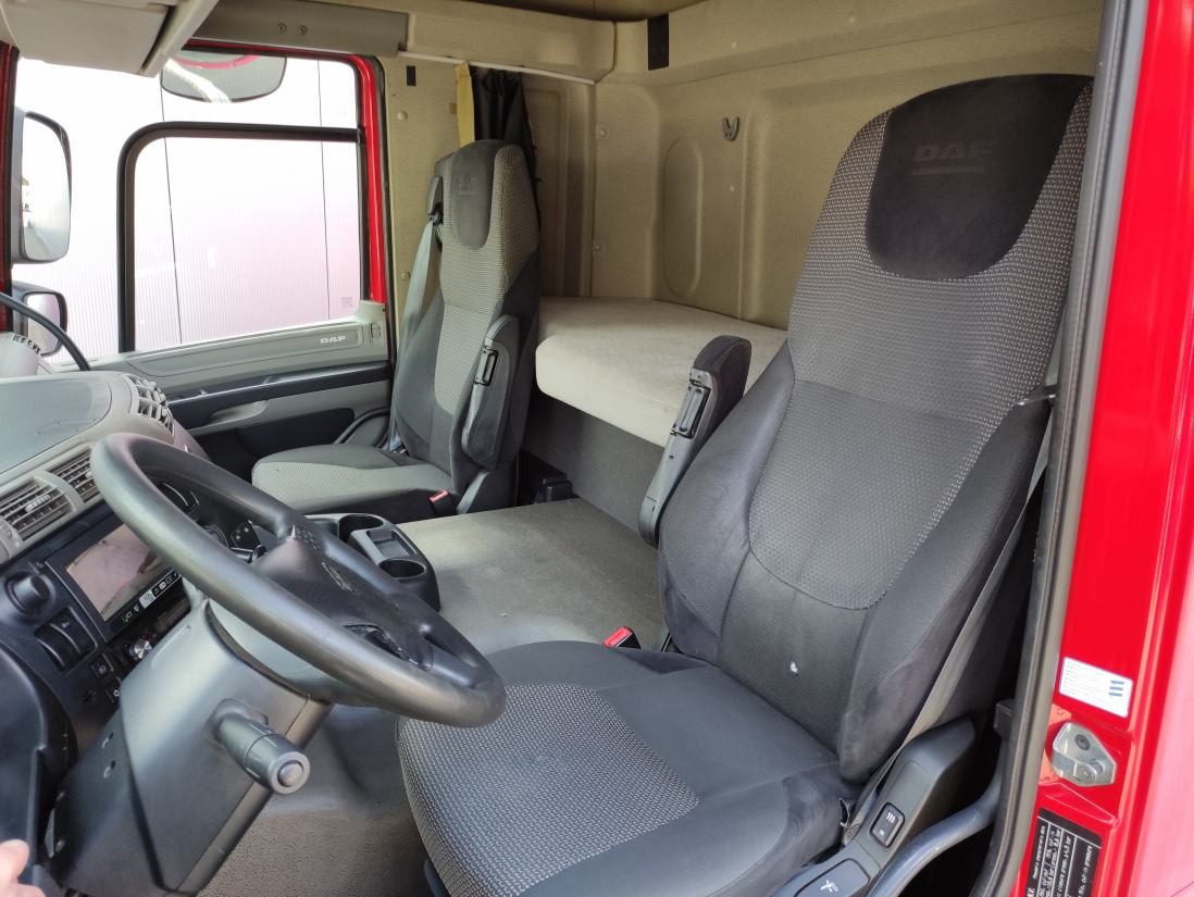 DAF CF 85.410 4x2 Spacecab - Skapbil: bilde 5 DAF CF 85.410 4x2 Spacecab - Skapbil: bilde 5