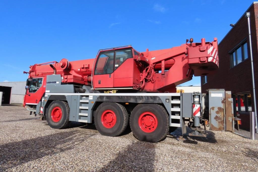 Liebherr LTM 1055-3.2 - Allterrengkran: bilde 4 Liebherr LTM 1055-3.2 - Allterrengkran: bilde 4