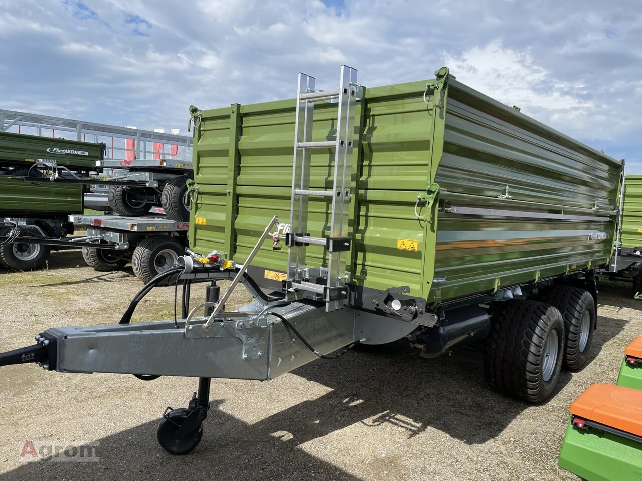 Fliegl TDK 140 FOX - Landbruk tippvogn: bilde 2 Fliegl TDK 140 FOX - Landbruk tippvogn: bilde 2