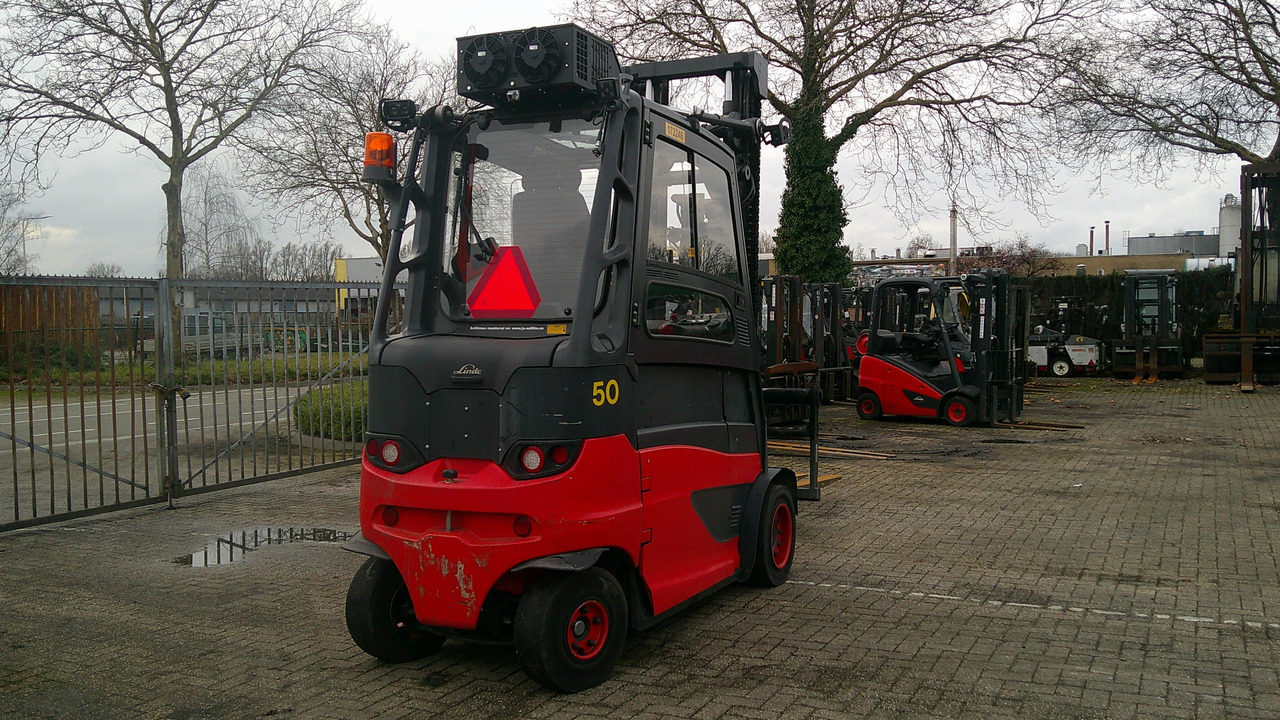 LINDE E50HL-01/600 CABIN - El-truck: bilde 5 LINDE E50HL-01/600 CABIN - El-truck: bilde 5