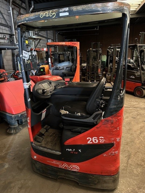 LINDE R-14-HD-01 - Reachtruck: bilde 1 LINDE R-14-HD-01 - Reachtruck: bilde 1