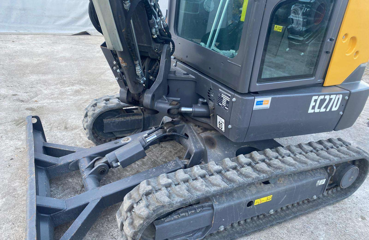 Volvo EC27D - Minigraver: bilde 2 Volvo EC27D - Minigraver: bilde 2