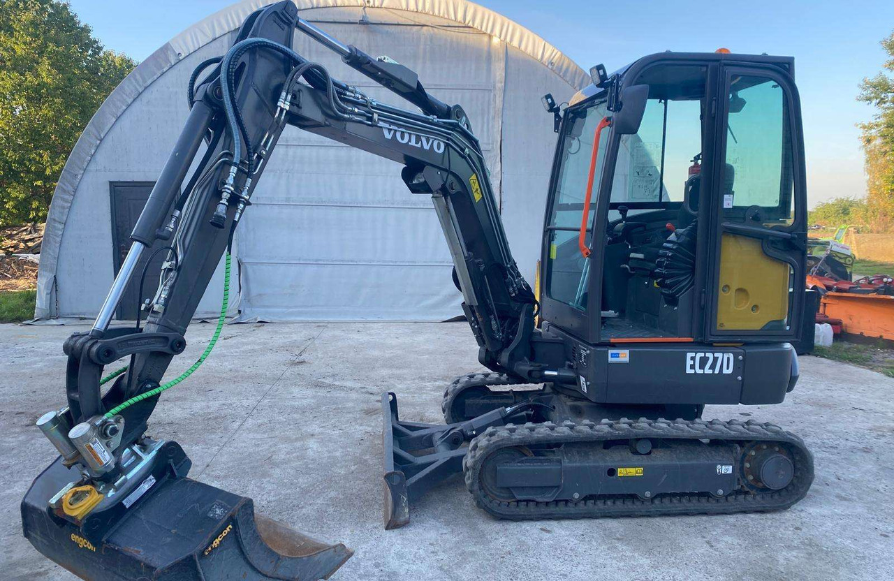 Volvo EC27D - Minigraver: bilde 1 Volvo EC27D - Minigraver: bilde 1