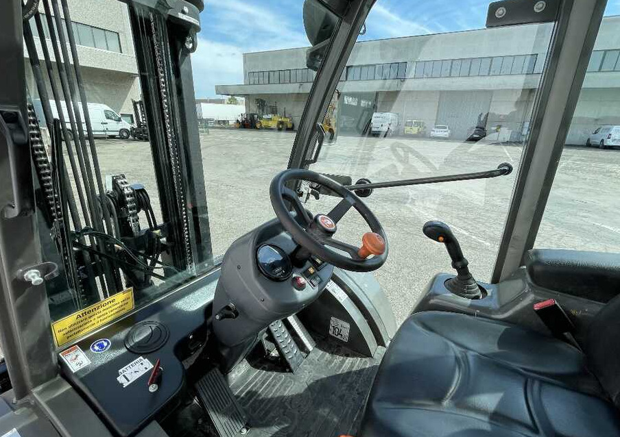 Ausa C 250 H X4 - Terrenggående gaffeltruck: bilde 4 Ausa C 250 H X4 - Terrenggående gaffeltruck: bilde 4