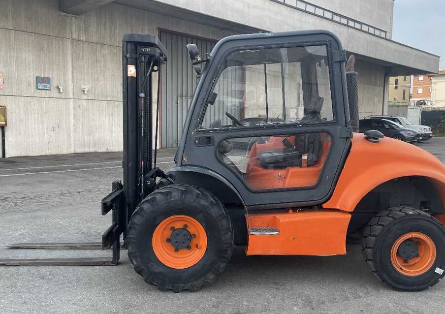 Ausa CH 200 X4 (MOTORE RETTIFICATO) - Terrenggående gaffeltruck: bilde 2 Ausa CH 200 X4 (MOTORE RETTIFICATO) - Terrenggående gaffeltruck: bilde 2
