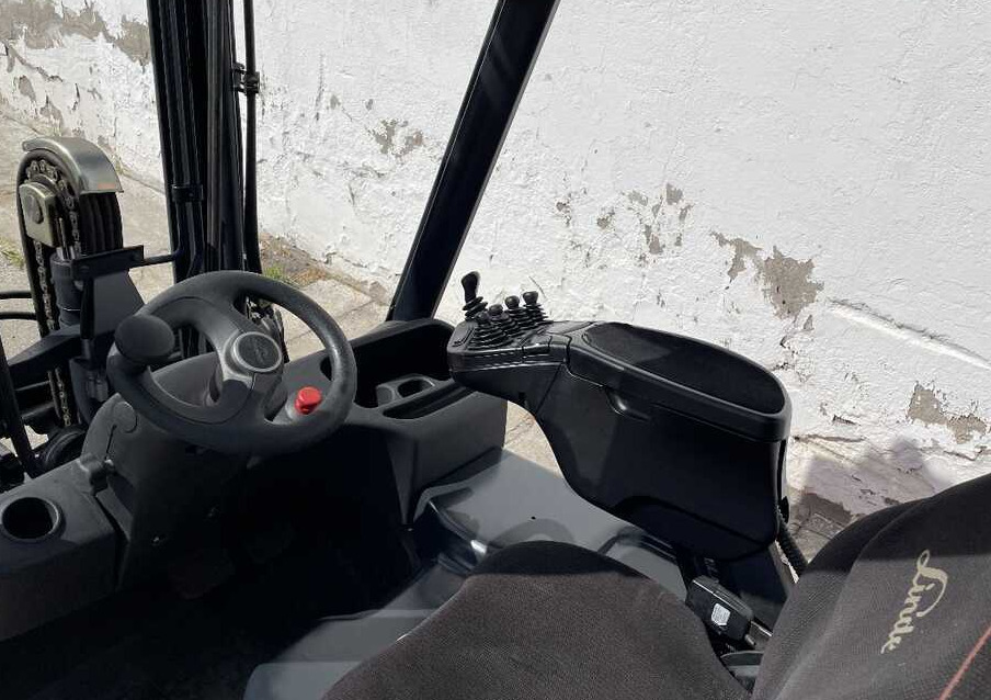 Linde E 16 P-02 - El-truck: bilde 5 Linde E 16 P-02 - El-truck: bilde 5