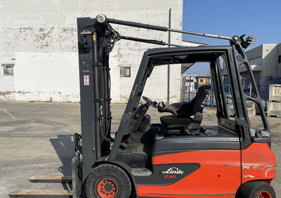 Linde E 30 L (batt. 2020) - El-truck: bilde 1 Linde E 30 L (batt. 2020) - El-truck: bilde 1