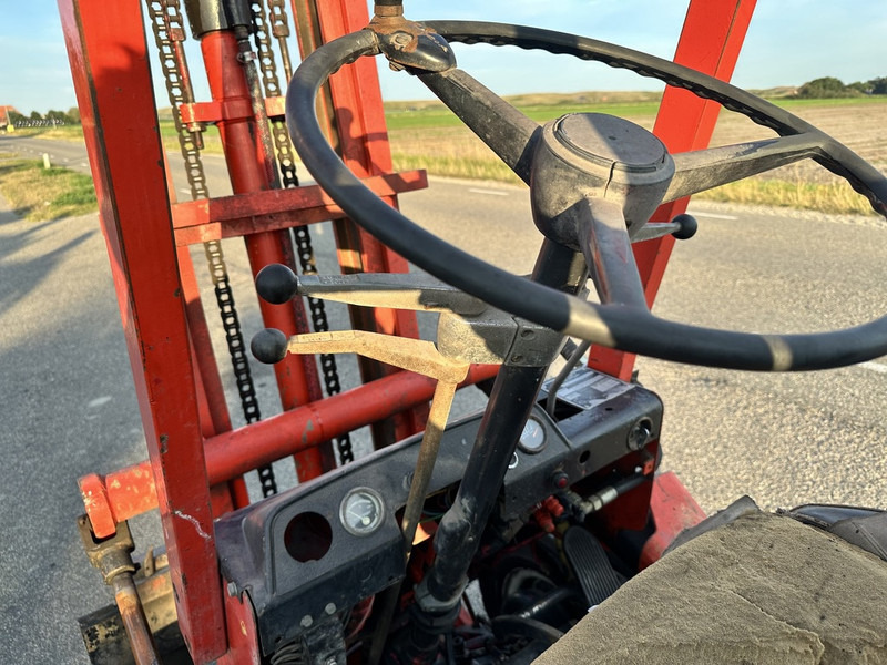 Clark DCY 40 - Dieseltruck: bilde 4 Clark DCY 40 - Dieseltruck: bilde 4