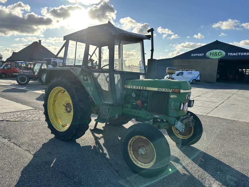 John Deere 2030 - Traktor: bilde 3 John Deere 2030 - Traktor: bilde 3