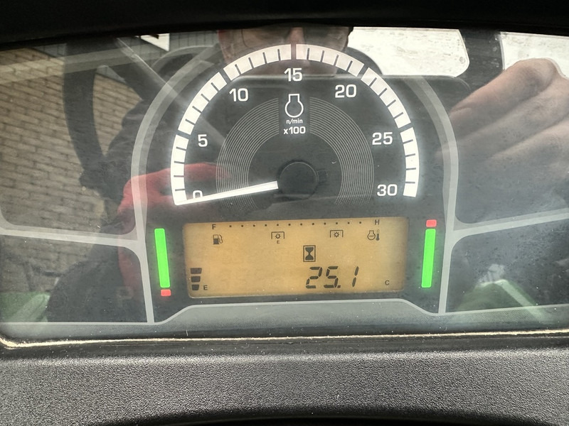 John Deere 5075E - Traktor: bilde 5 John Deere 5075E - Traktor: bilde 5