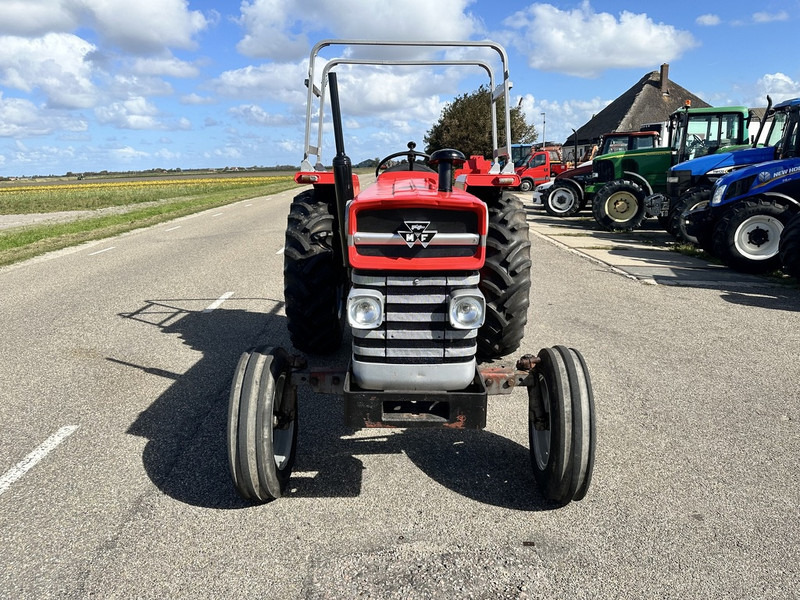 Massey Ferguson 165 - Traktor: bilde 2 Massey Ferguson 165 - Traktor: bilde 2