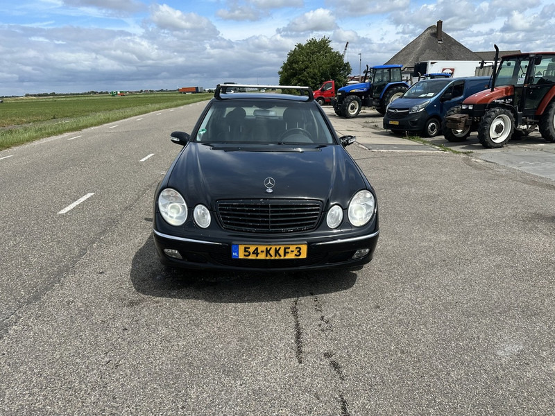 Mercedes-Benz E-Klasse 240 - Personenbil: bilde 2 Mercedes-Benz E-Klasse 240 - Personenbil: bilde 2